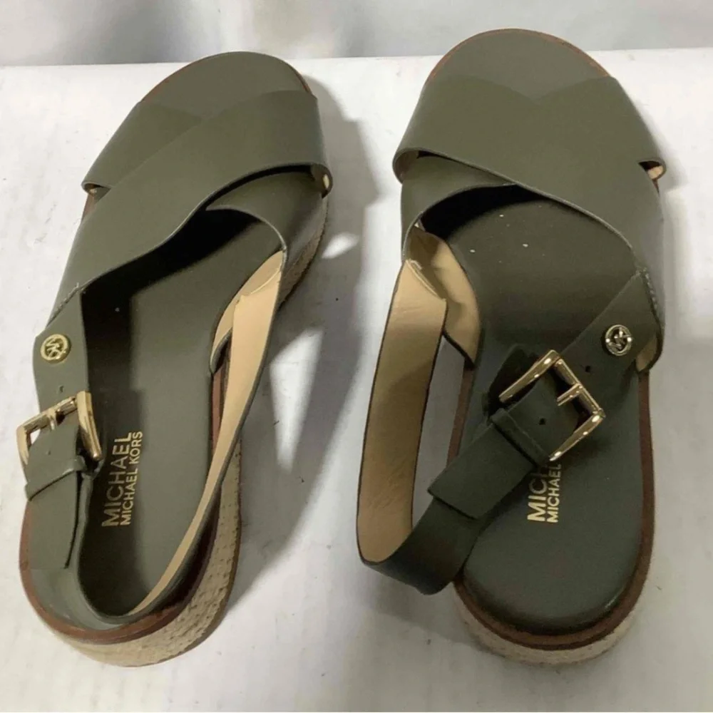 Michael Kors Green Espadrilles with Comfort and Style